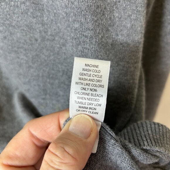 Banana Republic Gray Cotton Cashmere Pink Embroidered Crewneck Sweater Size S - Picture 6 of 10